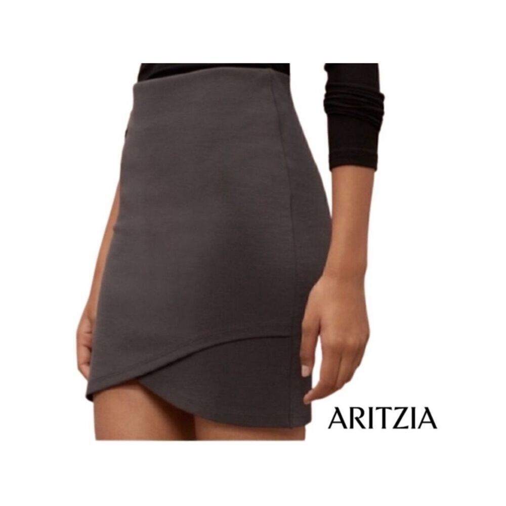 Aritzia Talula Tulip Tube Mini Skirt XS
